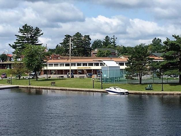 Clark'S Beach Motel Old Forge Esterno foto