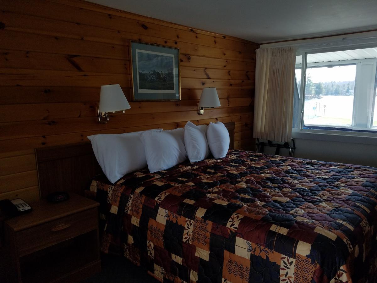 Clark'S Beach Motel Old Forge Esterno foto