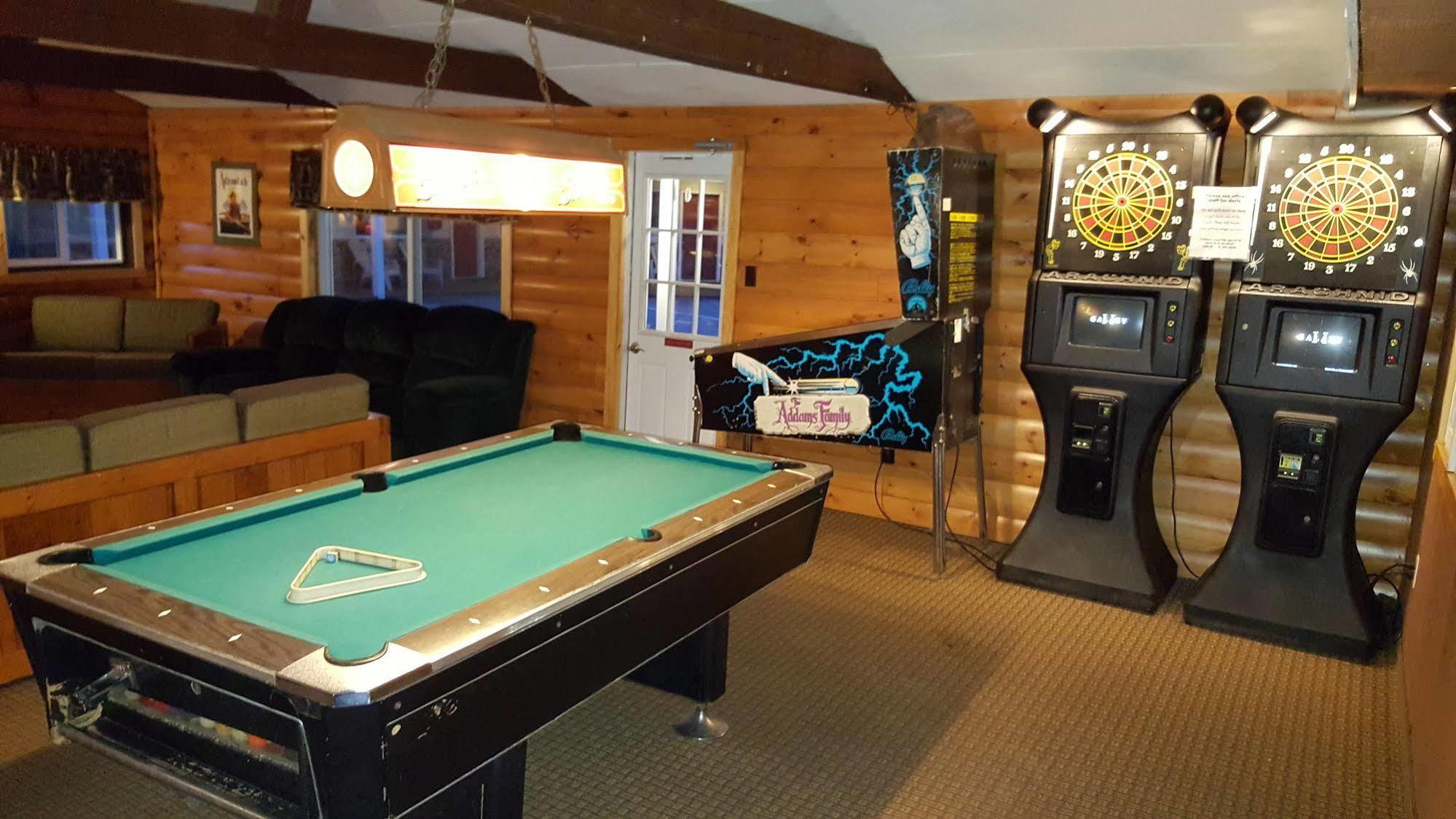 Clark'S Beach Motel Old Forge Esterno foto