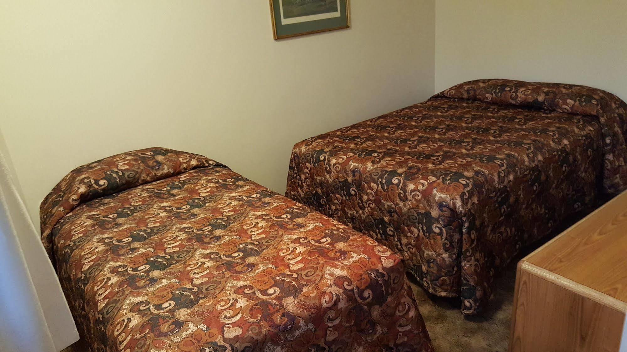 Clark'S Beach Motel Old Forge Esterno foto